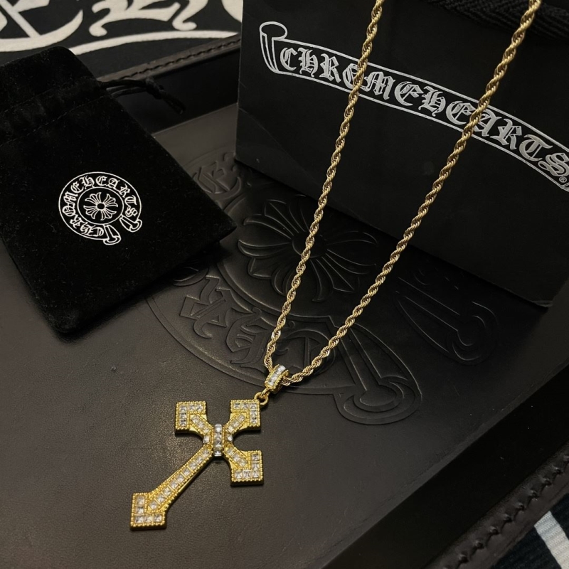 Ch*0me He**ts necklaces